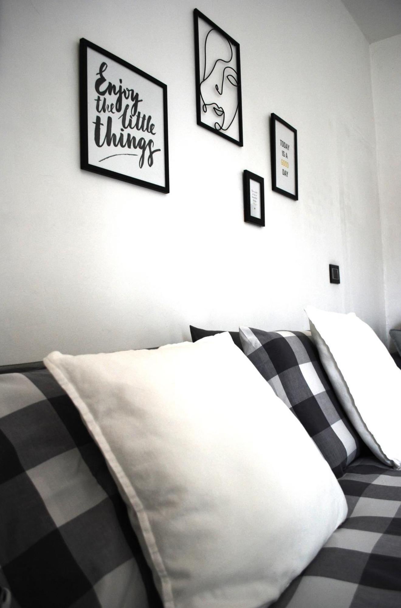 Le Stanze Di Alicam Bed & Breakfast Arona Bagian luar foto